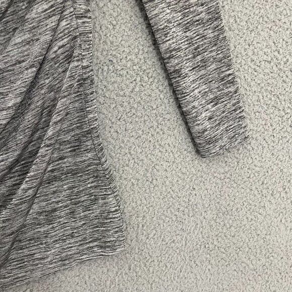 KEREN hart Gray Metallic Women S‎ Sequined Plunge Blouse - Picture 2 of 9